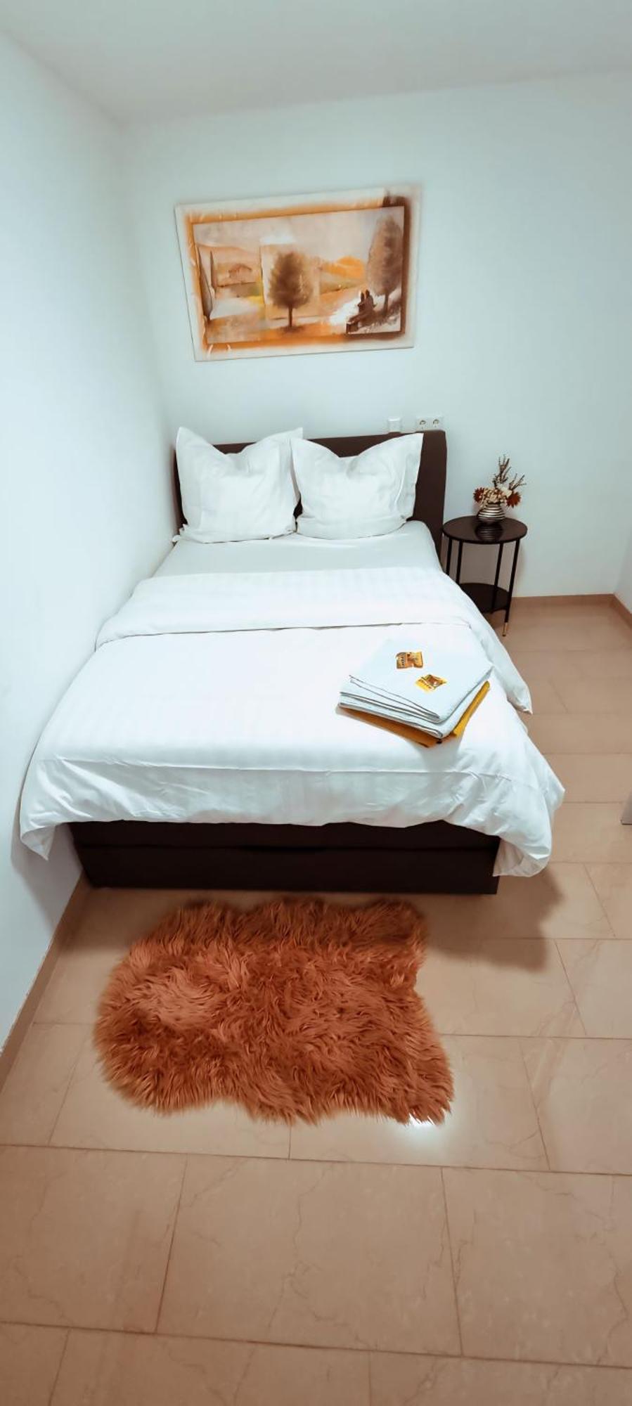 Einliegerwohnung Neu In Vaihingen Enz Horrheim Ngoại thất bức ảnh